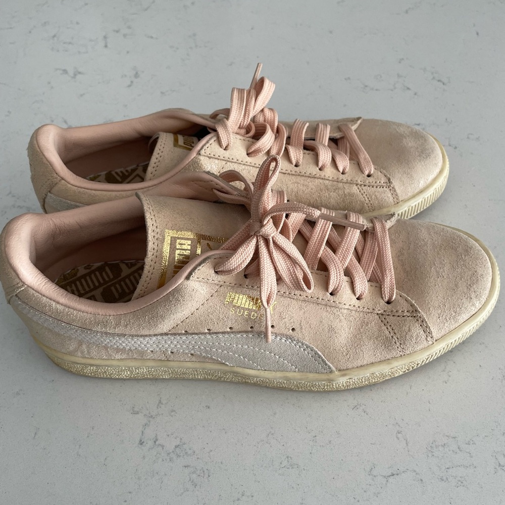 Suede Puma shoes